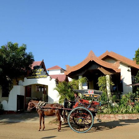 Manisanda Hotel باغان المظهر الخارجي الصورة