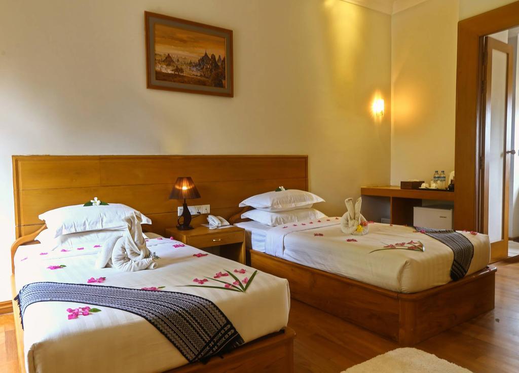 Manisanda Hotel باغان المظهر الخارجي الصورة