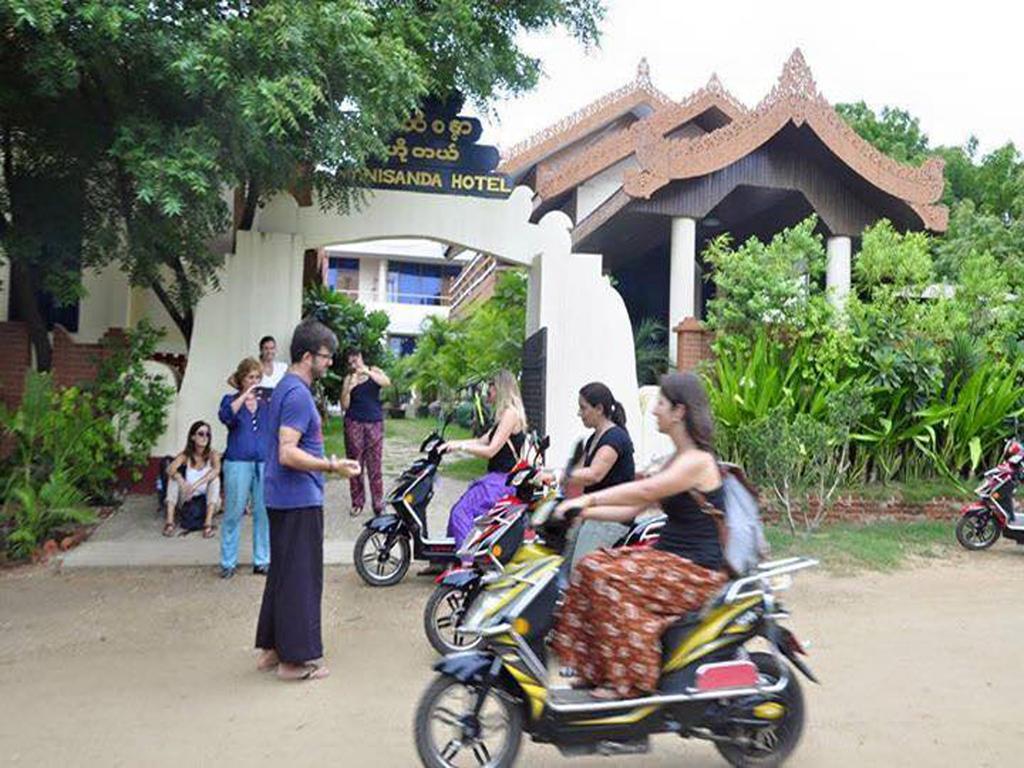 Manisanda Hotel باغان المظهر الخارجي الصورة