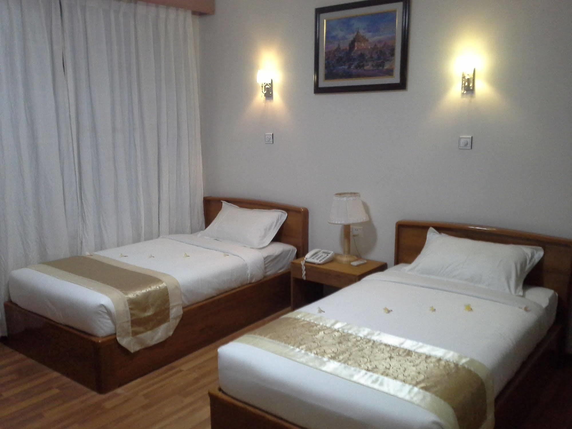 Manisanda Hotel باغان المظهر الخارجي الصورة